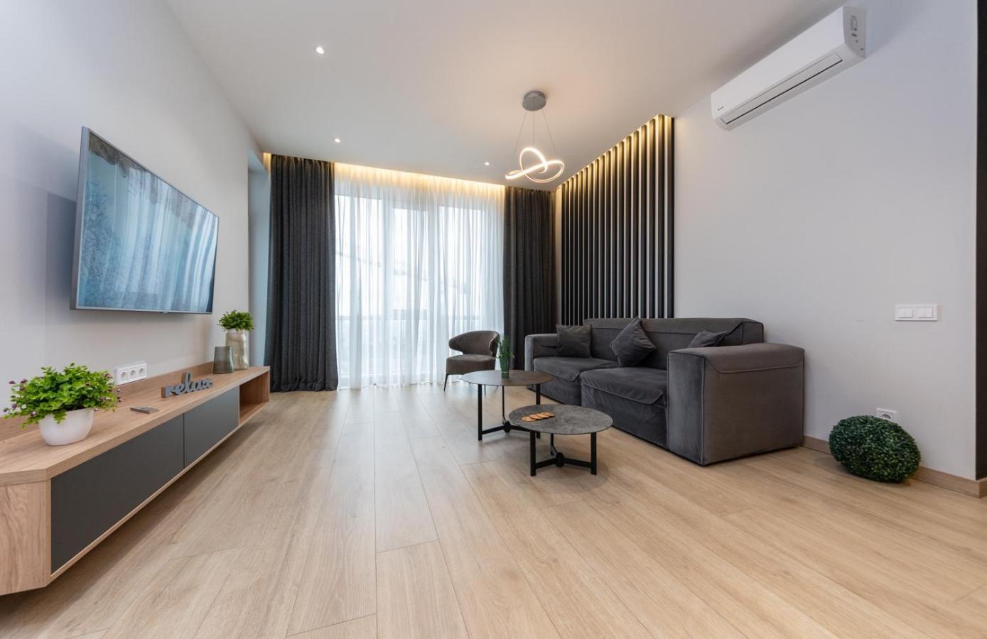 Royal Tower Residence Big Vip Apartment In Center Floor 27 Κίεβο Εξωτερικό φωτογραφία