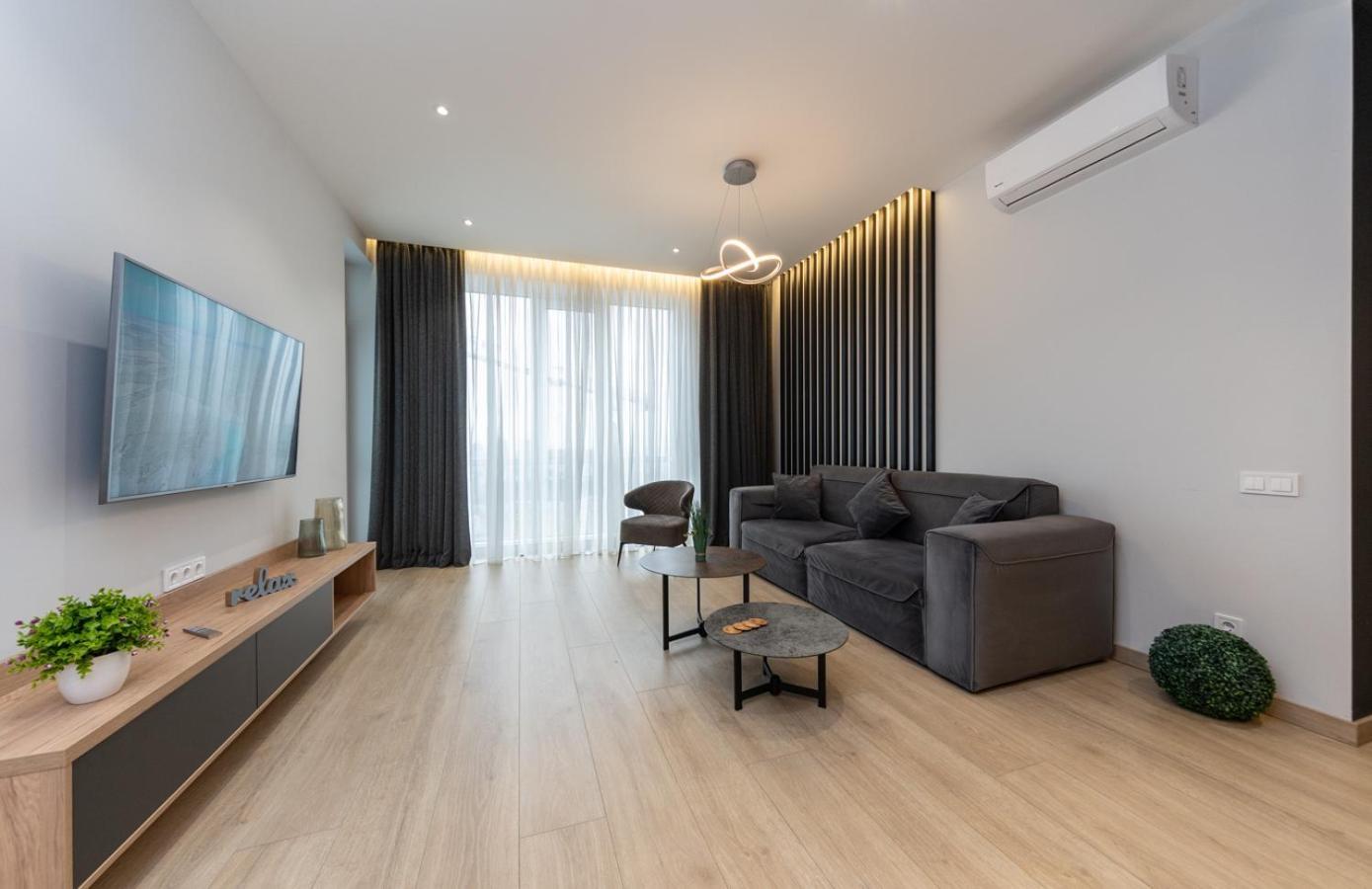 Royal Tower Residence Big Vip Apartment In Center Floor 27 Κίεβο Εξωτερικό φωτογραφία