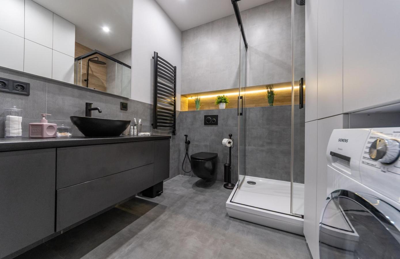 Royal Tower Residence Big Vip Apartment In Center Floor 27 Κίεβο Εξωτερικό φωτογραφία